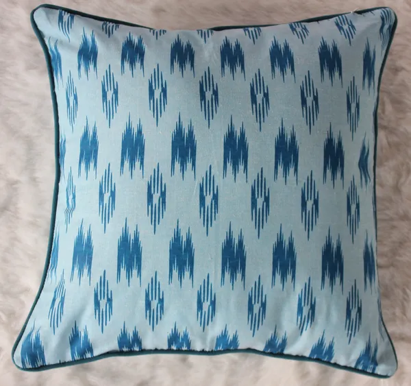 Pack_of_2_Pieces_Cotton_Blue_Pochampaaly_Weave_Ikat_Printed_Cushion_and_Pillow_Cover_For_Living_Room_and_Bedroom