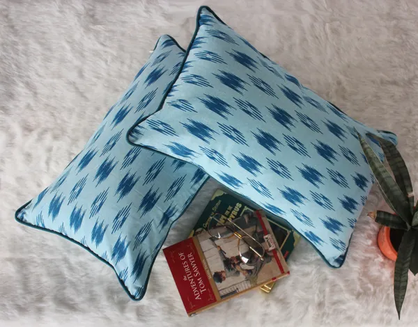 Pack_of_2_Pieces_Cotton_Blue_Pochampaaly_Weave_Ikat_Printed_Cushion_and_Pillow_Cover_For_Living_Room_and_Bedroom