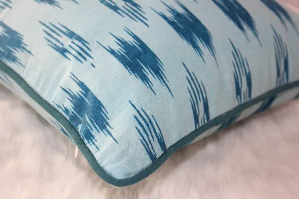 Pack_of_2_Pieces_Cotton_Blue_Pochampaaly_Weave_Ikat_Printed_Cushion_and_Pillow_Cover_For_Living_Room_and_Bedroom