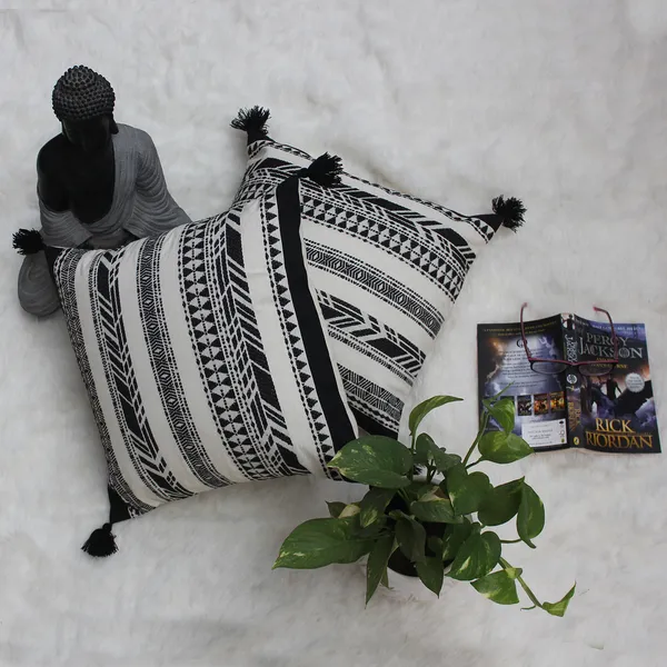 Pack_of_2_Pieces_Cotton_Black_Cross_Road_Collection_With_Tassel_Cushion_and_Pillow_Cover_for_Living_Room_and_Bedroom