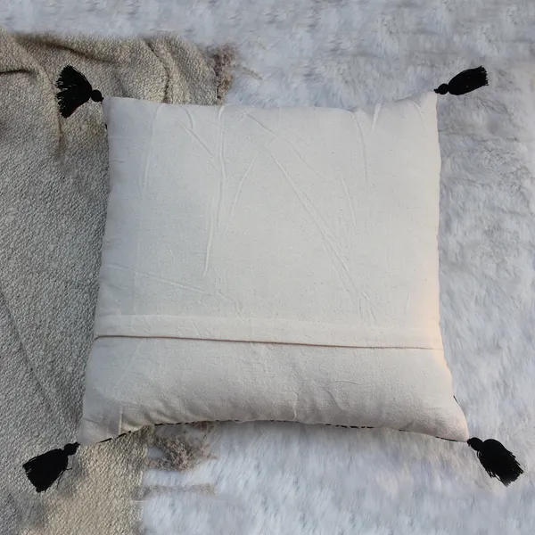 Pack_of_2_Pieces_Cotton_Black_Cross_Road_Collection_With_Tassel_Cushion_and_Pillow_Cover_for_Living_Room_and_Bedroom