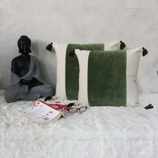 Pack_of_2_Pieces_Cotton_Green_Paradise_Velvet_With_Tassel_Collection_Cushion_and_Pillow_Cover_for_Living_Room_and_Bedroom