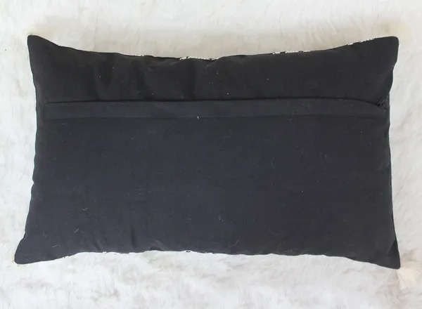 Pack_of_2_Pieces_Cotton_Black_Vida_Lurex_Stripe_Collection_Cushion_and_Pillow_Cover_for_Living_Room_and_Bedroom