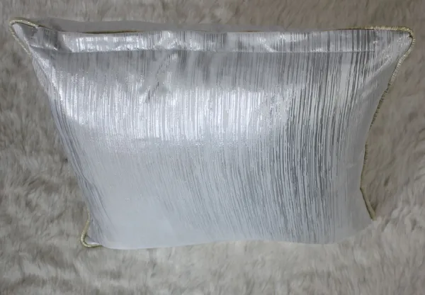 Pack_of_2_Pieces_Polyester_Silver_Gold_Festova_Lurex_Collection_Cushion_and_Pillow_Cover_for_Living_Room_and_Bedroom