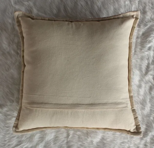 Pack_of_2_Pieces_Polyester_Cream_Delta_Boucle_Collection_Cushion_and_Pillow_Cover_for_Living_Room_and_Bedroom