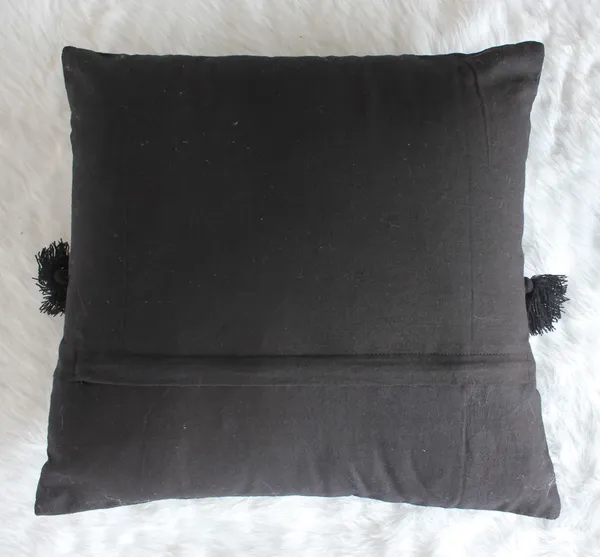 Pack_of_2_Pieces_Cotton_Black_Merit_Cotton_Tassel_Collection_Cushion_and_Pillow_Cover_for_Living_Room_and_Bedroom