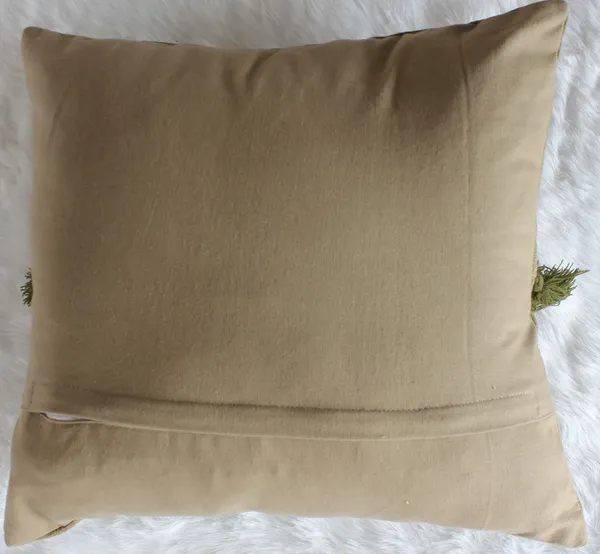 Pack_of_2_Pieces_Cotton_Green_Merit_Cotton_Tassel_Collection_Cushion_and_Pillow_Cover_for_Living_Room_and_Bedroom