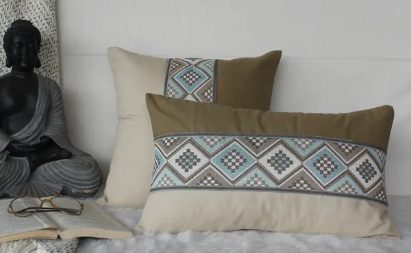 Pack_of_2_Pieces_Cotton_Turquoise_Mesh_Jacquard_Collection_Cushion_Cover_for_Living_Room_and_Bedroom