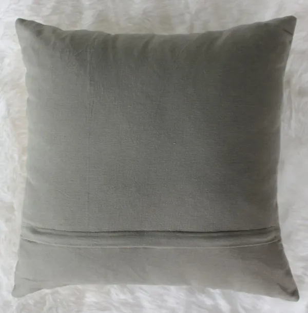 Pack_of_2_Pieces_Cotton_Silver_Mesh_Jacquard_Collection_Cushion_Cover_for_Living_Room_and_Bedroom