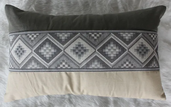 Pack_of_2_Pieces_Cotton_Silver_Mesh_Jacquard_Collection_Cushion_Cover_for_Living_Room_and_Bedroom