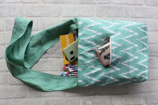 Pack_of_1_Piece_Cotton_Aqua_Waggle_Printed_Collection_Crossbody_Messenger_Bag_for_Women,_Men,_Girl_&_Boy