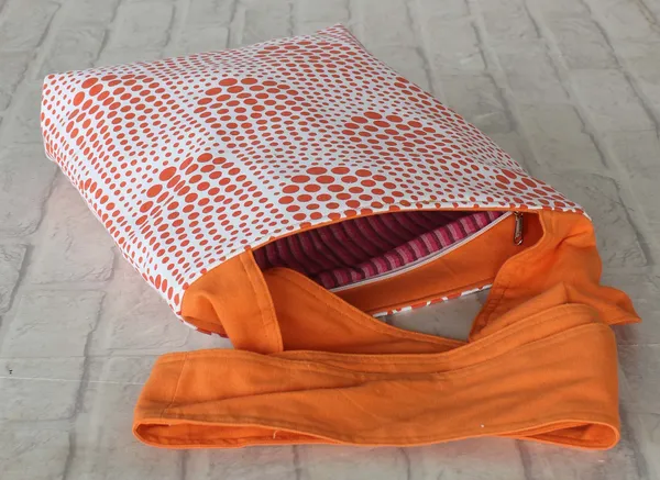Pack_of_1_Piece_Cotton_Orange_Bubble_Printed_Collection_Crossbody_Messenger_Bag_for_Women,_Men,_Girl_&_Boy