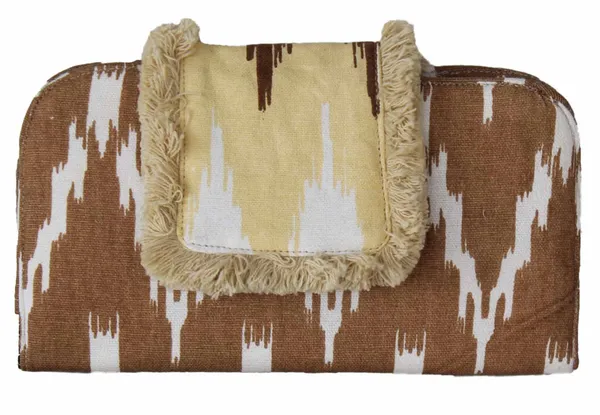 Pack_of_1_Piece_Cotton_Brown_Waggle_Printed_Wallet_Collection_for_Girls_&_Women