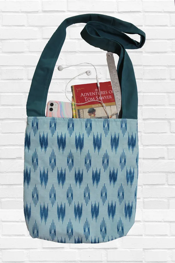 Pack_of_1_Piece_Cotton_Blue_W-Ikat_Printed_Collection_Crossbody_Messenger_Bag_for_Women,_Men,_Girl_&_Boy