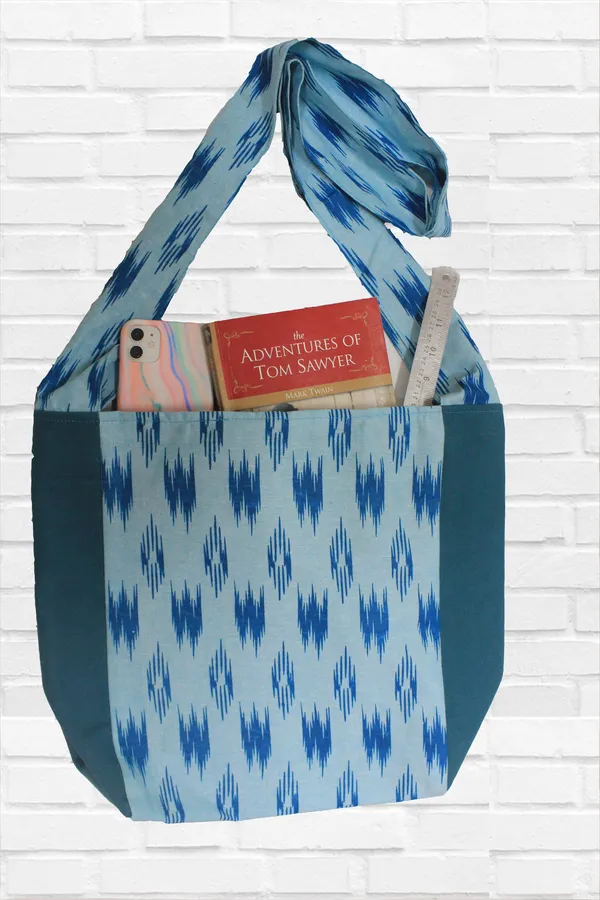 Pack_of_1_Piece_Cotton_Blue_W-Ikat_Printed_Collection_Crossbody_Messenger_Bag_for_Women,_Men,_Girl_&_Boy