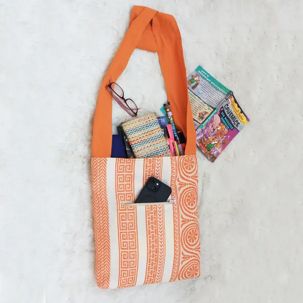 Pack_of_1_Piece_Cotton_Orange_Plaza_Circular_Lurex_Waved_Collection_Shoulder_Bag_for_Girl,_Boy,_Men_and_Women