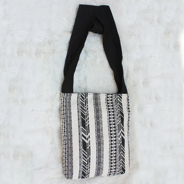 Pack_of_1_Piece_Cotton_Black_Cross_Road_Waved_Collection_Crossbody_Shoulder_Bag_for_Women,_Men,_Girl_&_Boy