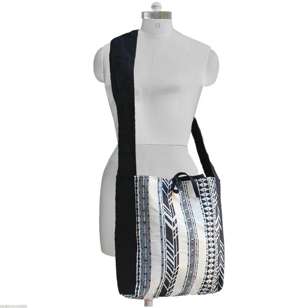 Pack_of_1_Piece_Cotton_Black_Cross_Road_Collection_Crossbody_Shoulder_Bag_for_Women,_Men,_Girl_&_Boy