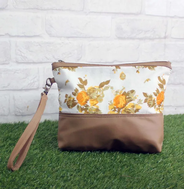 Pack_of_1_Piece_Cotton_Yellow_Rose_Printed_Multi_Utility_Pouch_for_Travel_and_Storage