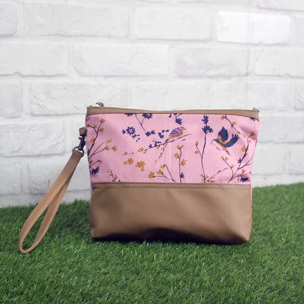 Pack_of_1_Piece_Cotton_Pink_Multi_Bird_Printed_Multi_Utility_Pouch_for_Travel_and_Storage