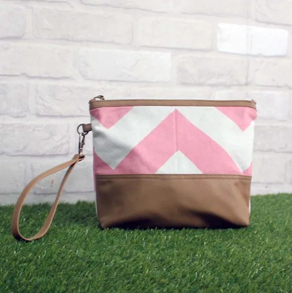 Pack_of_1_Piece_Cotton_Pink_Chevron_Printed_Multi_Utility_Pouch_for_Travel_and_Storage_Accessories_Organizer