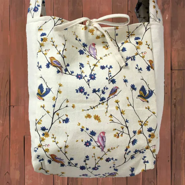 Pack_of_1_Piece_Cotton_Beige_Bird_Printed_Crossbody_Messenger_Bag_for_Women,_Men,_Girl_&_Boy