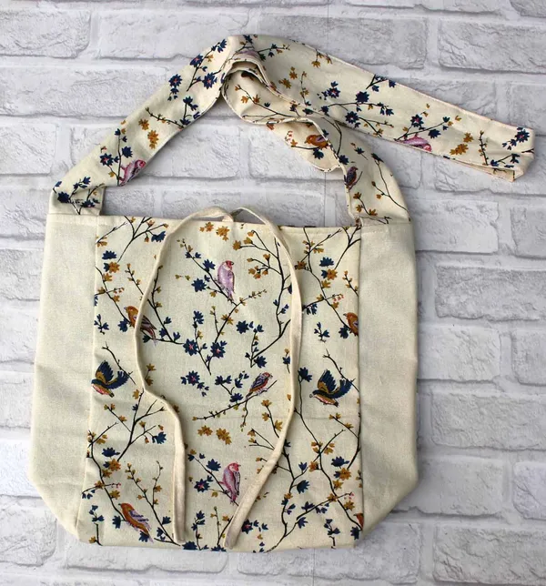 Pack_of_1_Piece_Cotton_Beige_Bird_Printed_Crossbody_Messenger_Bag_for_Women,_Men,_Girl_&_Boy