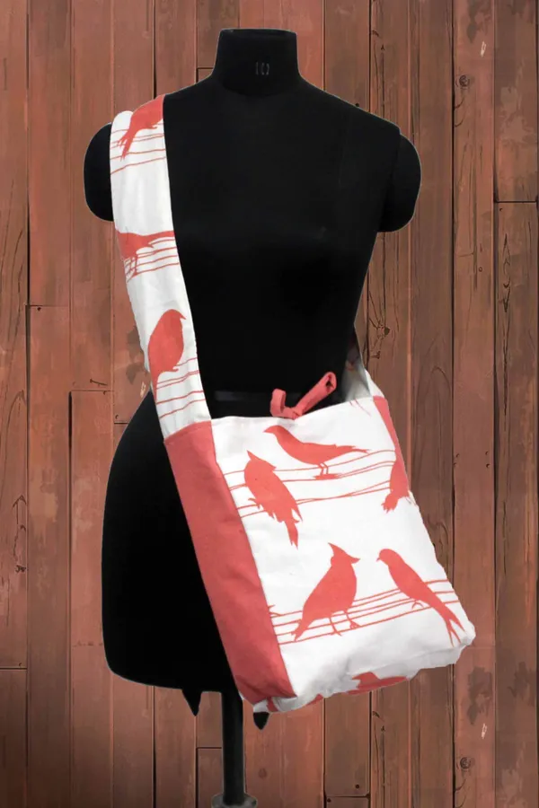 Pack_of_1_Piece_Cotton_Coral_Bird_Printed_Crossbody_Messenger_Bag_for_Women,_Men,_Girl_&_Boy