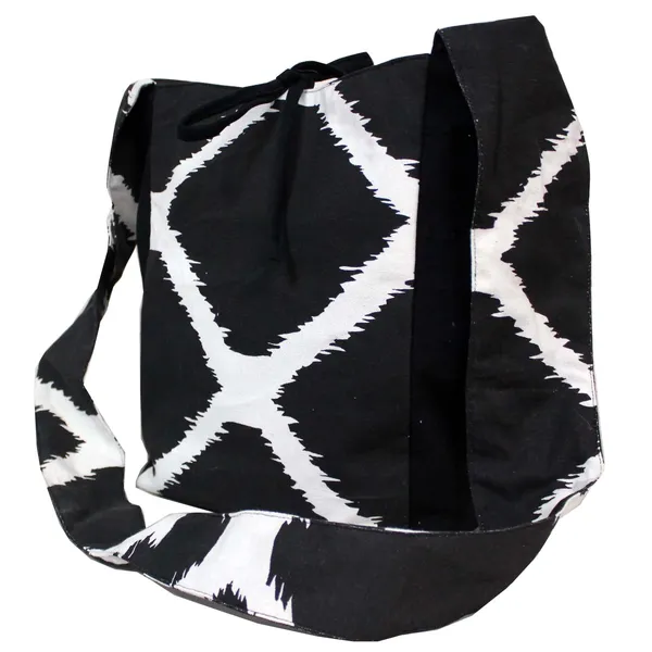 Pack_of_1_Piece_Cotton_Black_Ikat_Printed_Crossbody_Messenger_Bag_for_Women,_Men,_Girl_&_Boy