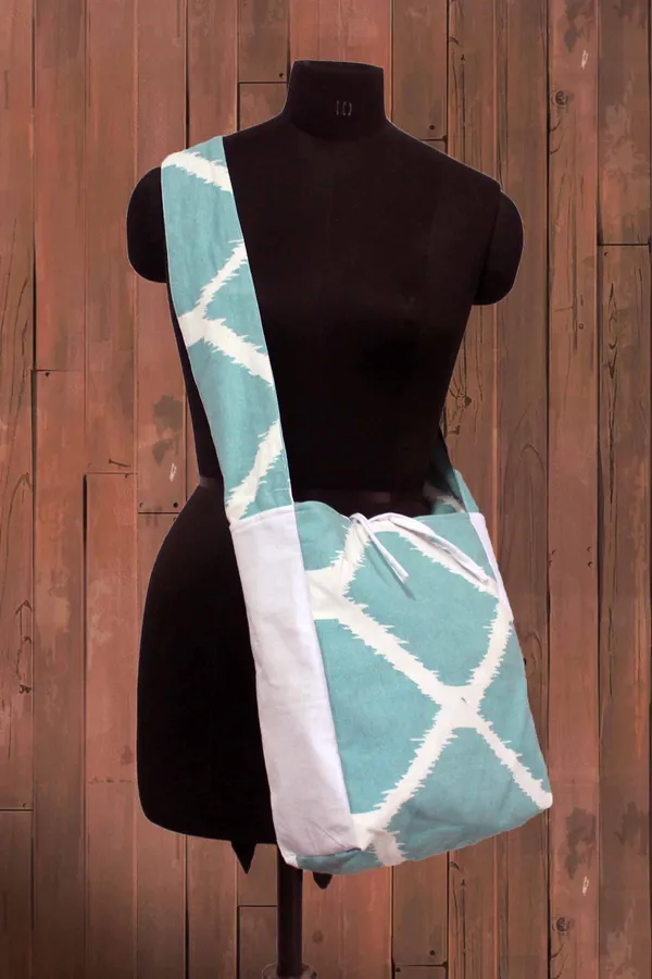 Pack_of_1_Piece_Cotton_Aqua_Ikat_Printed_Crossbody_Messenger_Bag_for_Women,_Men,_Girl_&_Boy