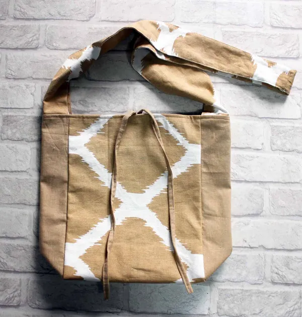 Pack_of_1_Piece_Cotton_Beige_Ikat_Printed_Crossbody_Messenger_Bag_for_Women,_Men,_Girl_&_Boy