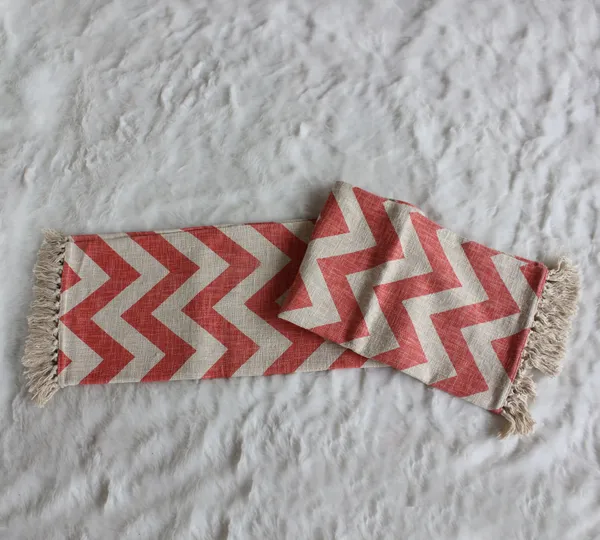 Pack_of_1_Piece_Cotton_Pink_Chevron_Printed_Collection_Decorative_Throw_for_Living_room_and_Bedroom