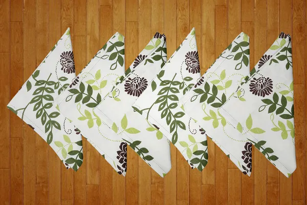 Pack_of_12_Pieces_Cotton_Green_Floral_Printed_and_Plain_Napkin_Set_for_Dining_and_Kitchen