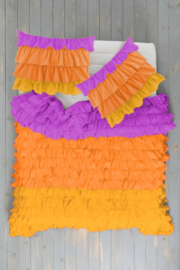 Pack_of_2_&_3_Pieces_Cotton_Ruffle_King_Single_Bedsheet_With_Pieces_Pillow_Cover_for_Bedroom,_Guest_Room,_Kids_Room