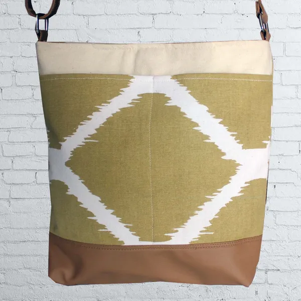 Pack_of_1_Piece_Cotton_Olive_Burfi_Ikat_Printed_Hand_Bag_for_Girl,_Boy,_Men_and_Women