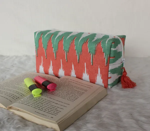 Pack_of_1_Piece_Cotton_Aqua_Pink_Printed_Ternion_Collection_Travel_Organize_Pouch_for_Women,_Men,_Girls,_and_Boys