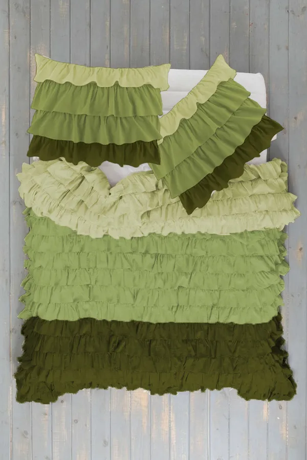 Pack_of_3_Pieces_Cotton_Ruffle_King_Single_Bedsheet_With_Pieces_Pillow_Cover_for_Bedroom,_Guest_Room,_Kids_Room