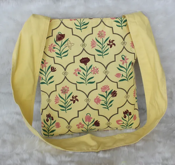 Pack_of_1_Piece_Cotton_Lime_Yellow_Floral_Printed_Collection_Crossbody_Messenger_Bag_for_Women,_Men,_Girl_&_Boy