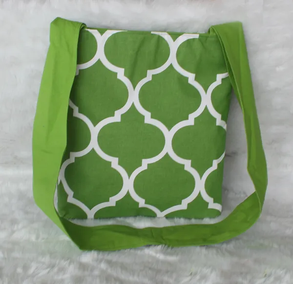 Pack_of_1_Piece_Cotton_Garden_Green_Ogee_Printed_Collection_Crossbody_Messenger_Bag_for_Women,_Men,_Girl_&_Boy