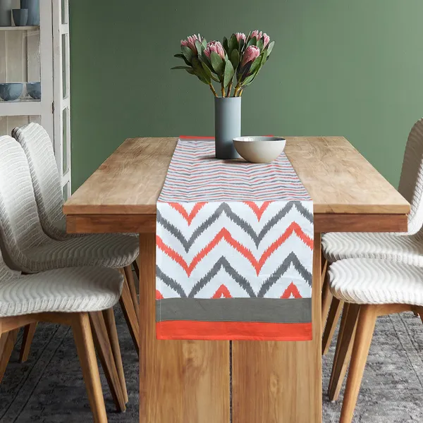 Pack_of_1_Piece_Cotton_Pink_Chevron_Printed_Table_Runner_for_Dining_&_Center_Table