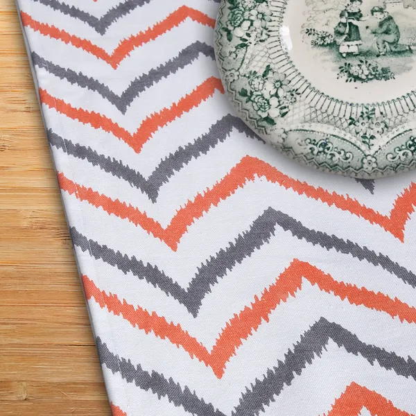 Pack_of_1_Piece_Cotton_Orange_Chevron_Printed_Table_Runner_for_Dining_&_Center_Table