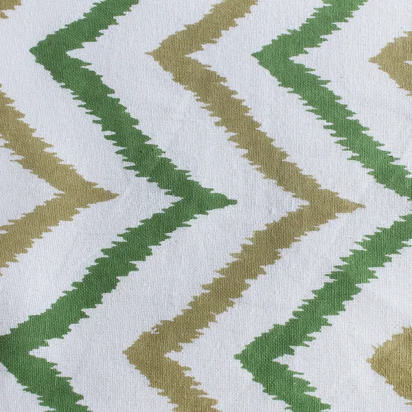 Pack_of_1_Piece_Cotton_Green_Chevron_Printed_Table_Runner_for_Dining_&_Center_Table