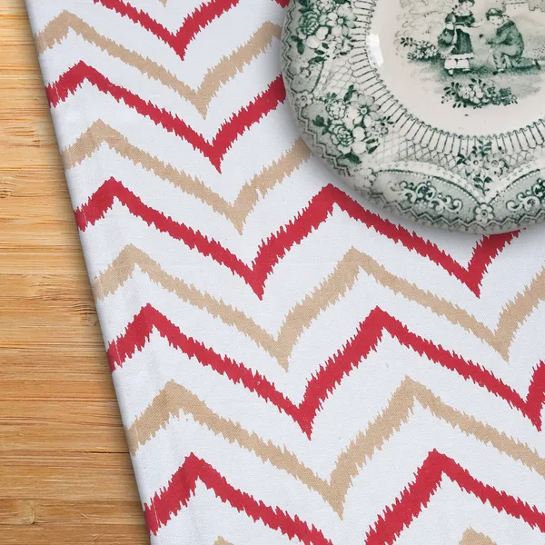 Pack_of_1_Piece_Cotton_Red_Chevron_Printed_Table_Runner_for_Dining_&_Center_Table