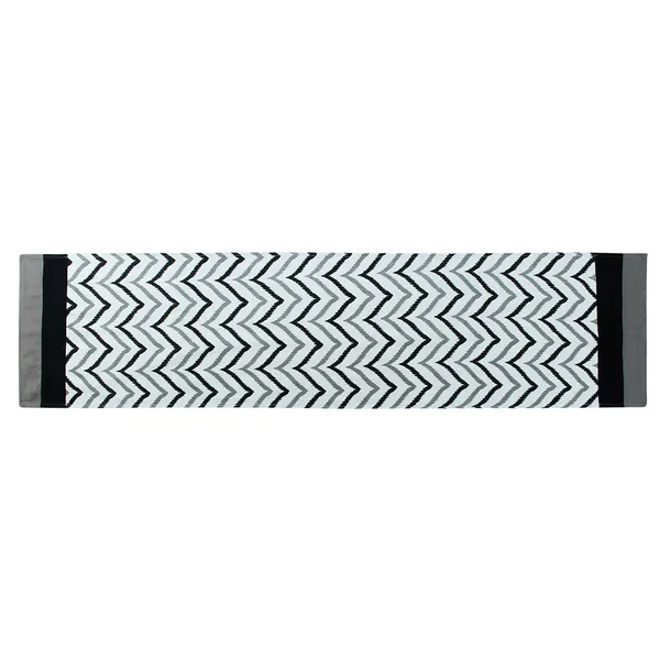 Pack_of_1_Piece_Cotton_Black_Chevron_Printed_Table_Runner_for_Dining_&_Center_Table