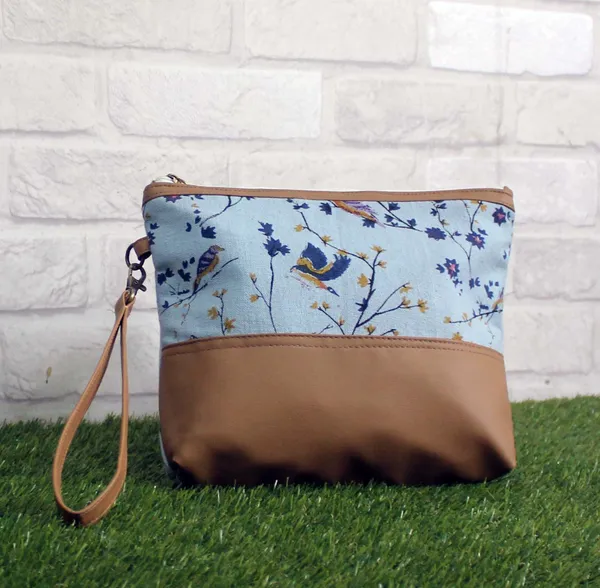 Pack_of_1_Piece_Cotton_Blue_Multi_Bird_Printed_Multi_Utility_Pouch_for_Travel_and_Storage