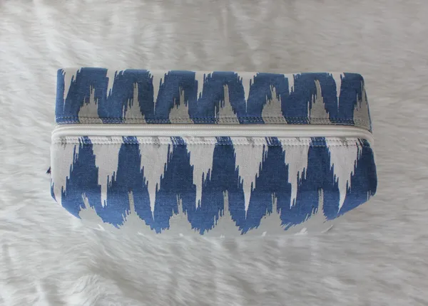 Pack_of_1_Piece_Cotton_Blue_Grey_Printed_Ternion_Collection_Travel_Organize_Pouch_for_Women,_Men,_Girls,_and_Boys