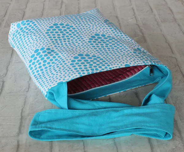 Pack_of_1_Piece_Cotton_Turquoise_Bubble_Printed_Collection_Crossbody_Messenger_Bag_for_Women,_Men,_Girl_&_Boy