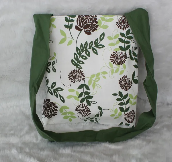 Pack_of_1_Piece_Cotton_Green_Big_Leaf_Printed_Collection_Crossbody_Messenger_Bag_for_Women,_Men,_Girl_&_Boy