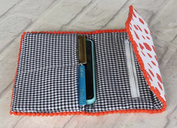 Pack_of_1_Piece_Cotton_Coral_Duffy_Dots_Printed_Wallet_Collection_for_Girls_&_Women