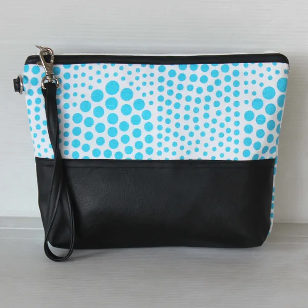 Pack_of_1_Piece_Cotton_Blue_Bubble_Printed_Multi_Utility_Pouch_for_Travel_and_Storage